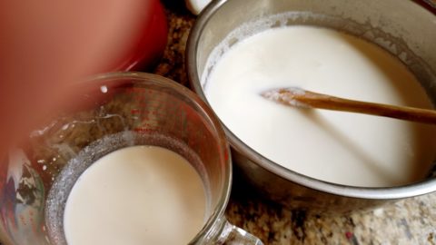 Mixing yogurt